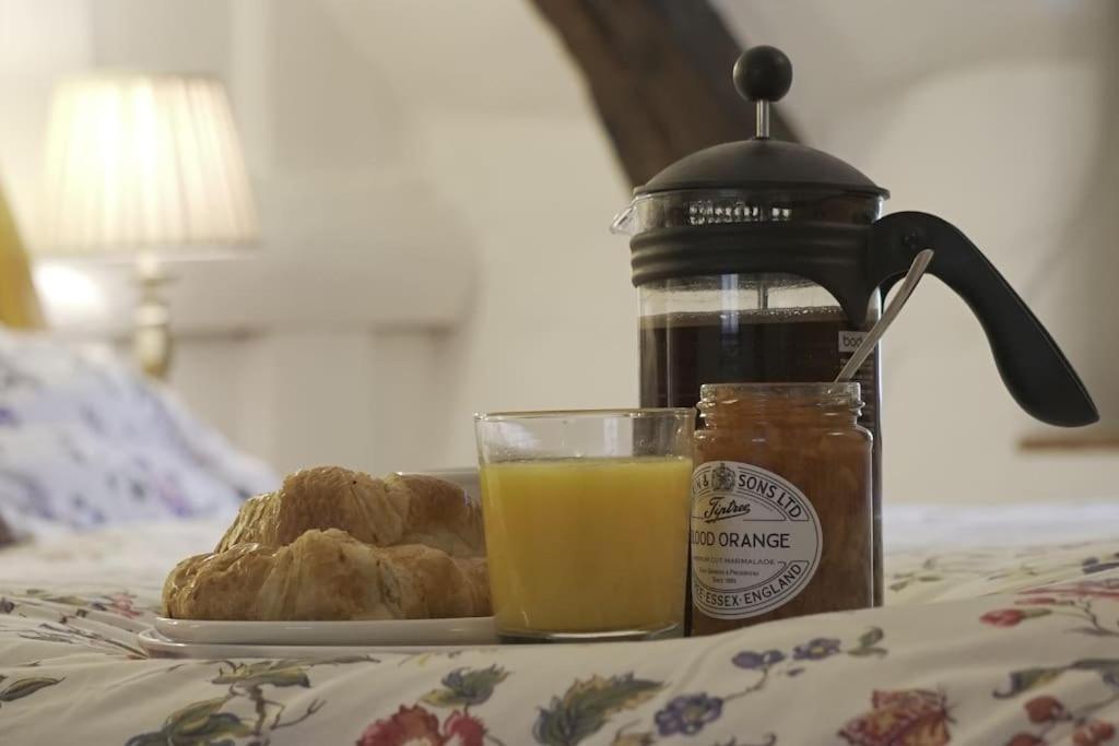 Stable Cottage - Sleeps 6, Near Lulworth Cove Dorchester Kültér fotó
